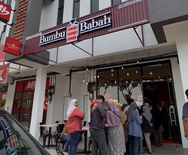 Bumbu Babah ST18